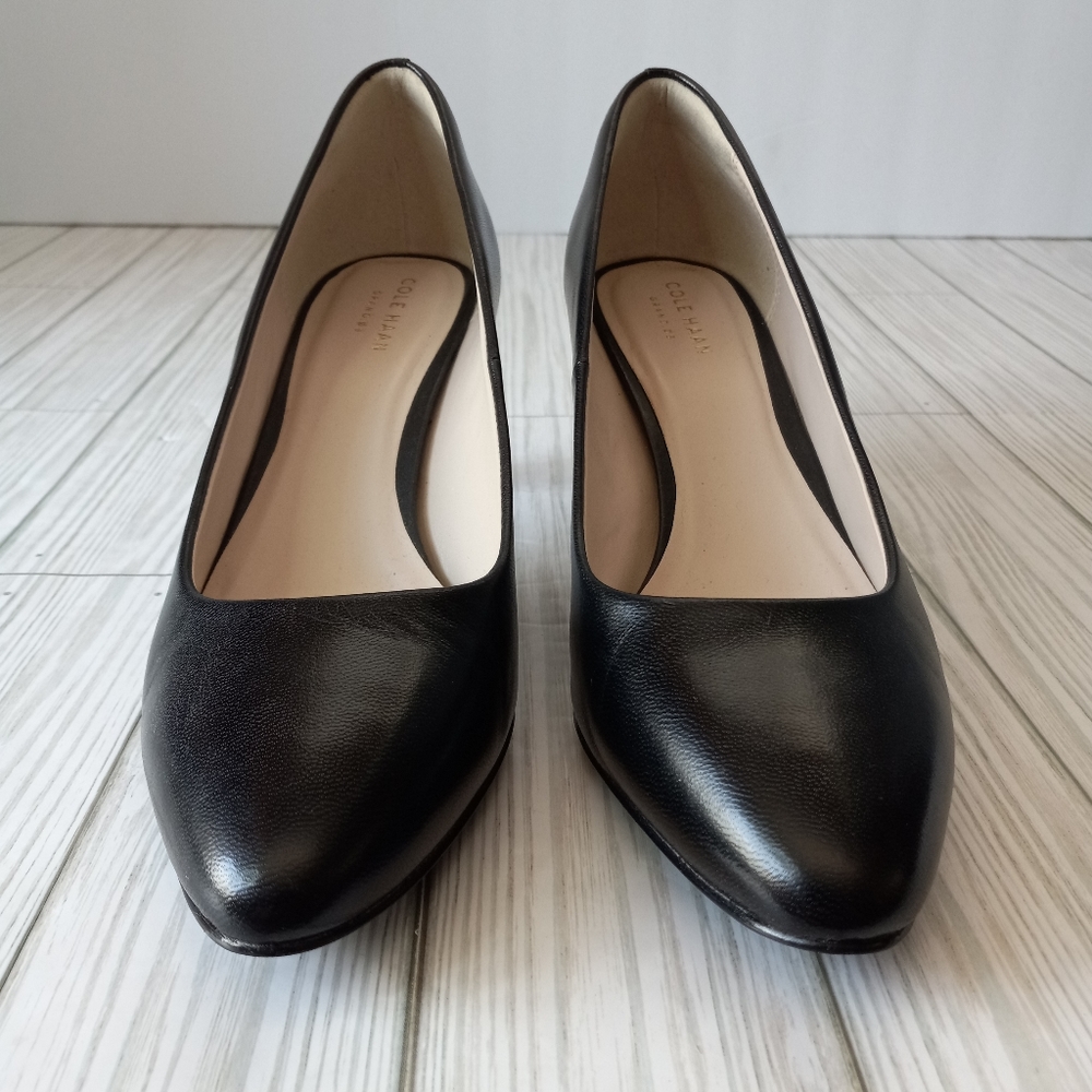 Cole Haan Classic Leather Heel Pump - Picture 2 of 9